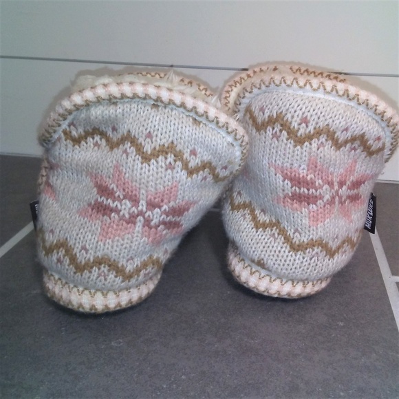 Mukluks Hi Top Slippers Size Large 9/10 - Picture 2 of 8